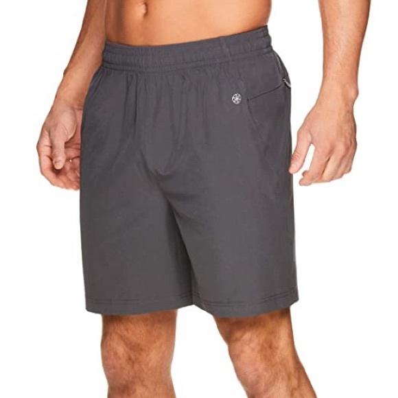 gaiam mens shorts